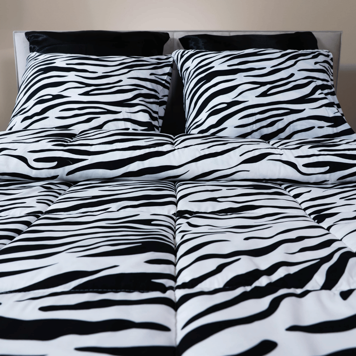 Zelesta Wonderbed Light - Zebra Skin