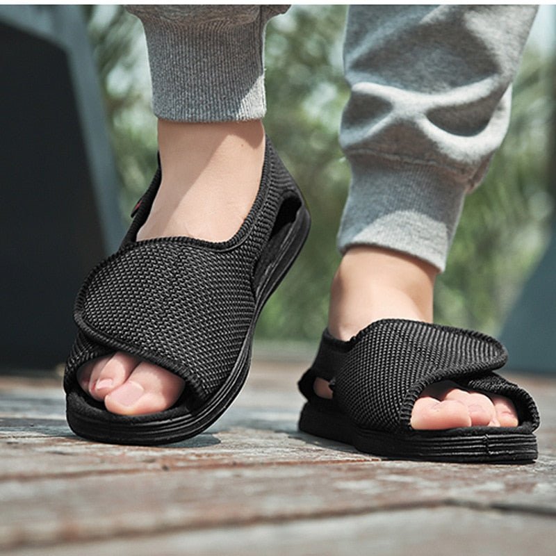 Coles Wide Feet Sandals - Black